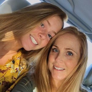 Meet your Posher, Avery